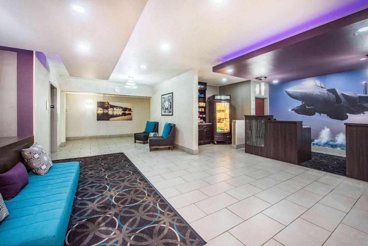 La Quinta By Wyndham Wright-patterson Hotel 2*